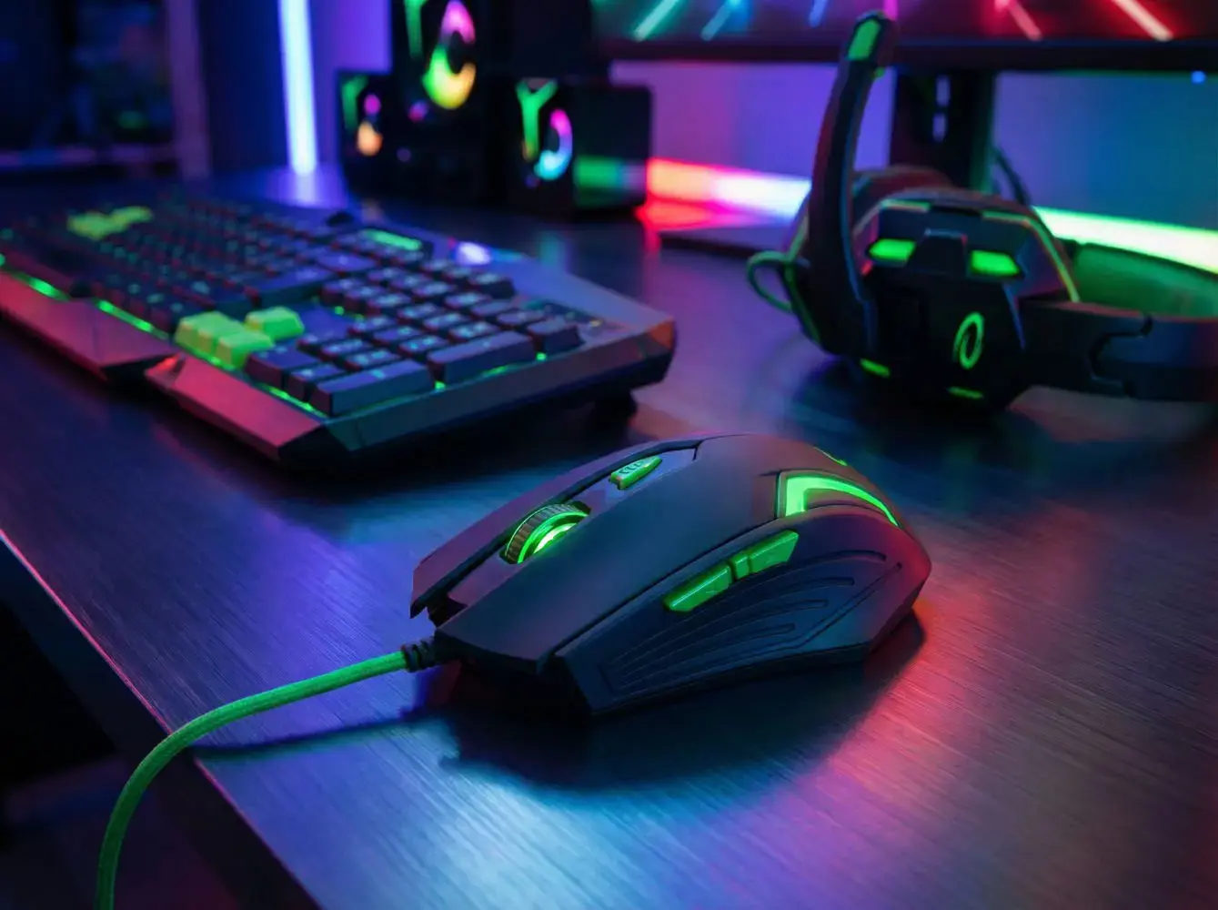 "Esperanza MX205 Fighter mouse" USB Type-A optinė 2400 DPI dešinioji ranka