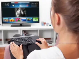 "TRACER Expert" 2,4 Ghz belaidė klaviatūra su jutikliniu kilimėliu