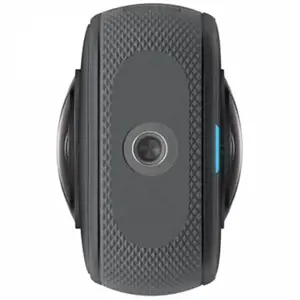"Insta360 X3