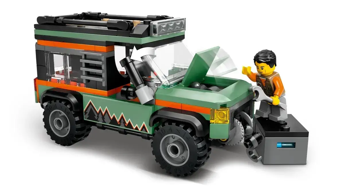 LEGO CITY 60447 Off-Road 4x4 Mountain Truck
