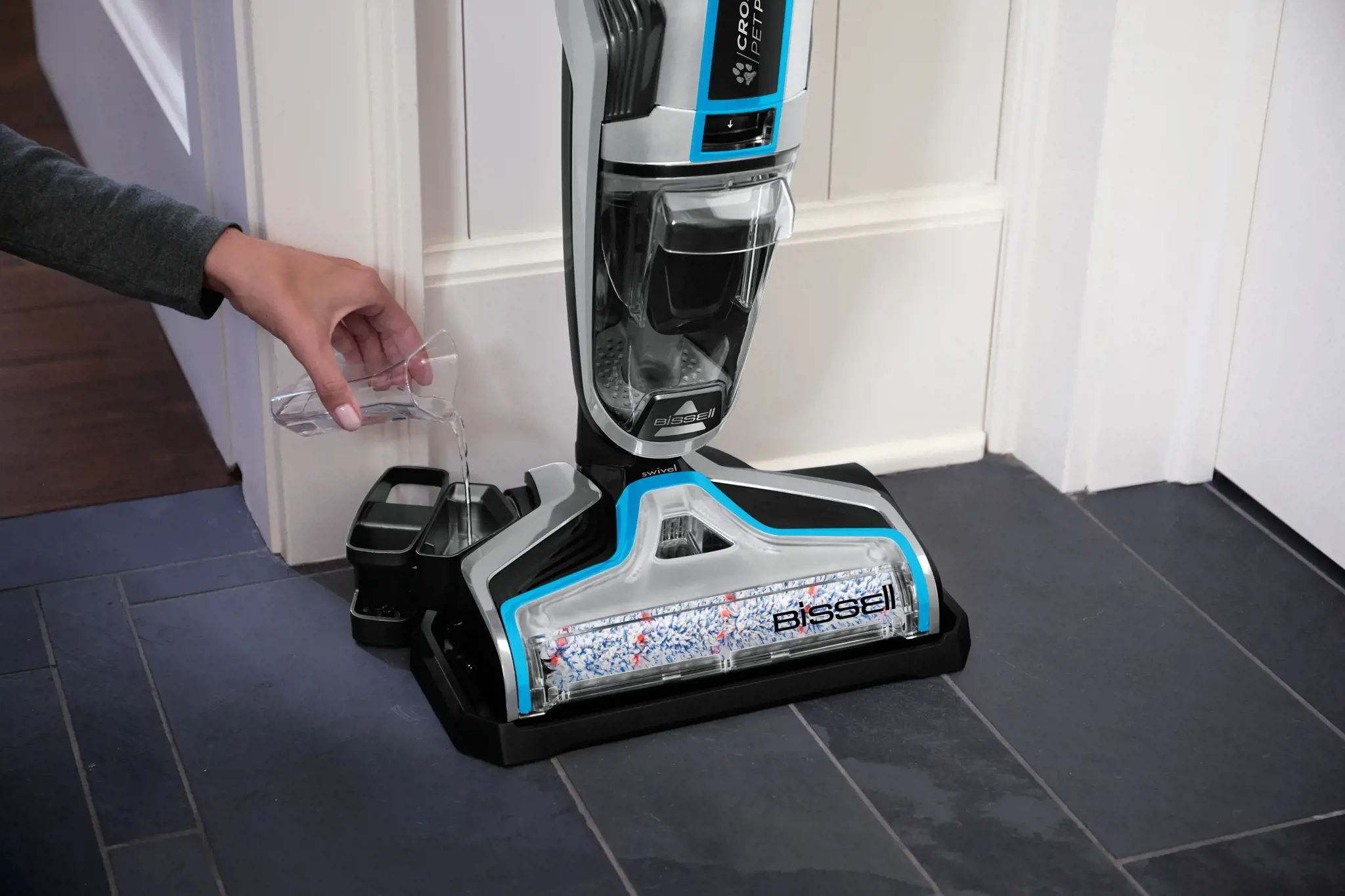 "Bissell CrossWave Pet Pro" be maišelio 2225N juodas, mėlynas, sidabrinis 0,62 L 560 W