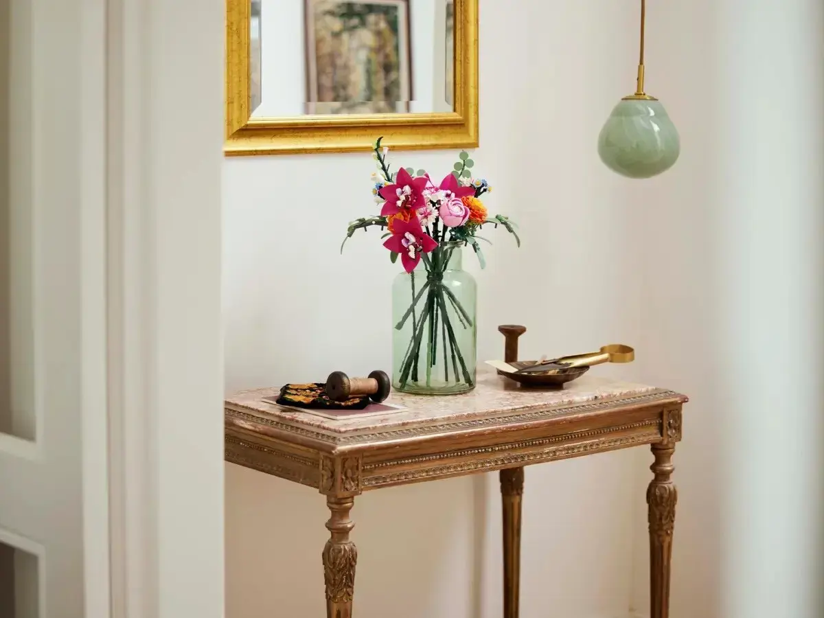 LEGO ICONS 10342 The Botanical Collection - Pretty Pink Flower Bouquet