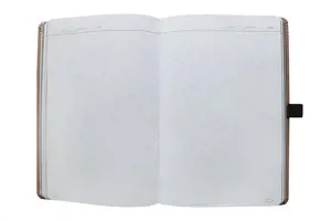 Kalendorius - užrašinė  UNIVERSAL BLACK EDITION, PU, A5, be datų, sidabrinė