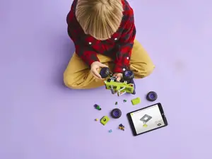 LEGO MARVEL 76312 The Hulk Truck vs. Thanos