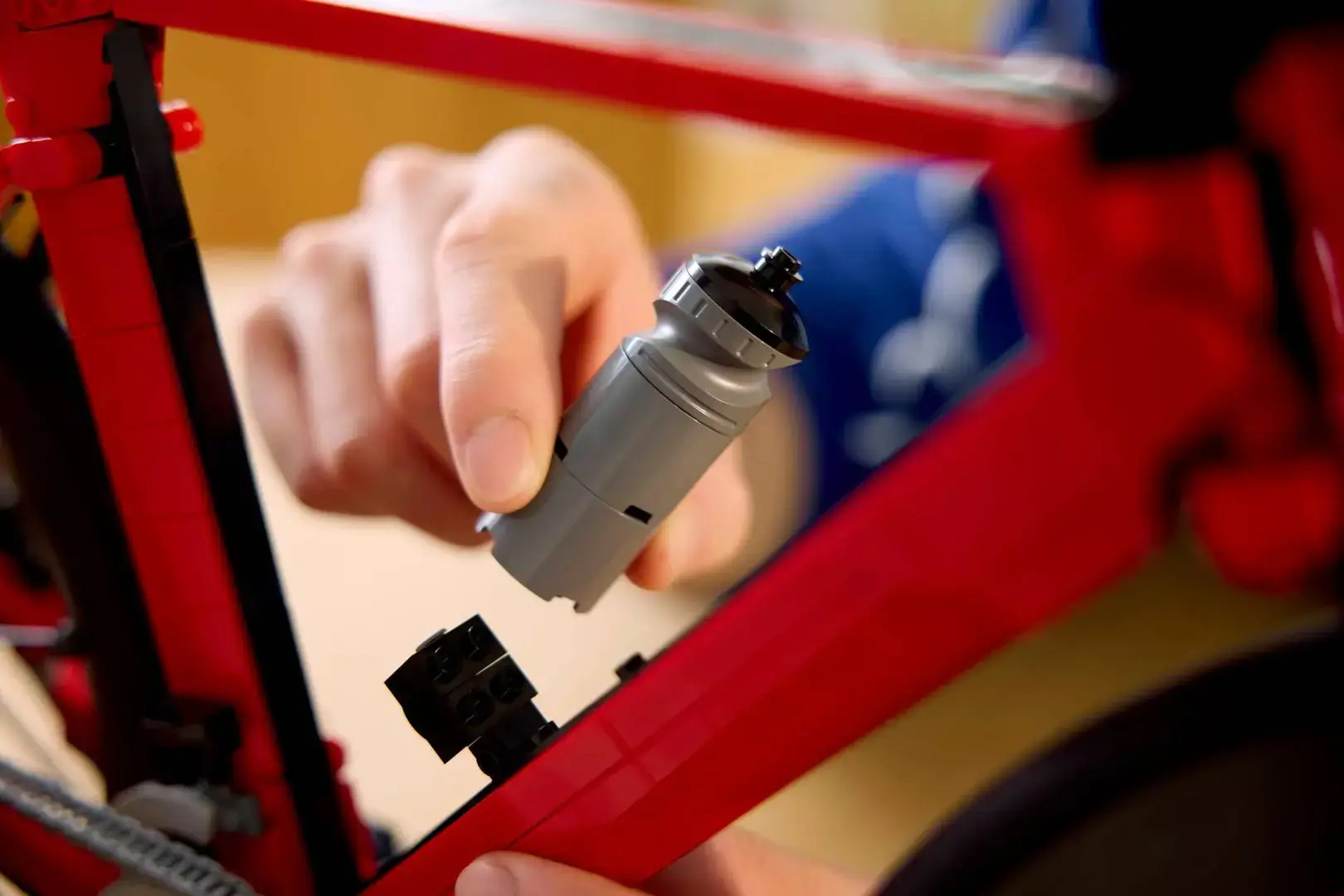 LEGO ICONS 11380 Road Bike