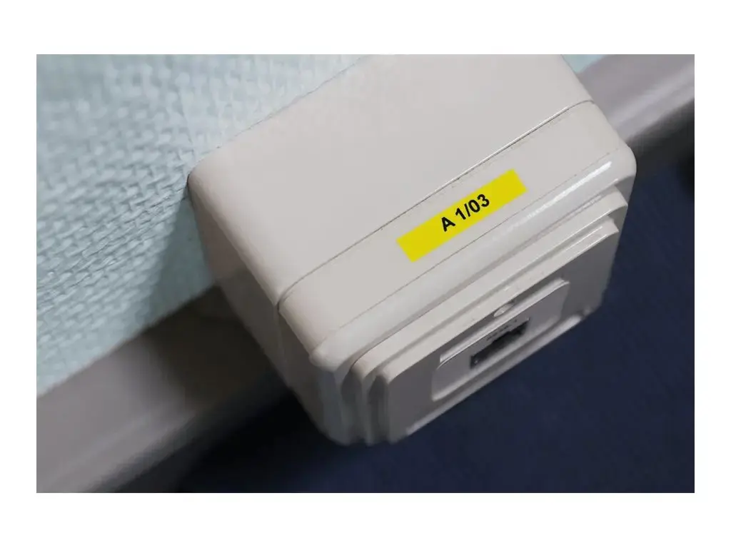 Brother P-Touch TZE611 laminuota 6 mm juoda ant geltonos spalvos 8 m ilgio