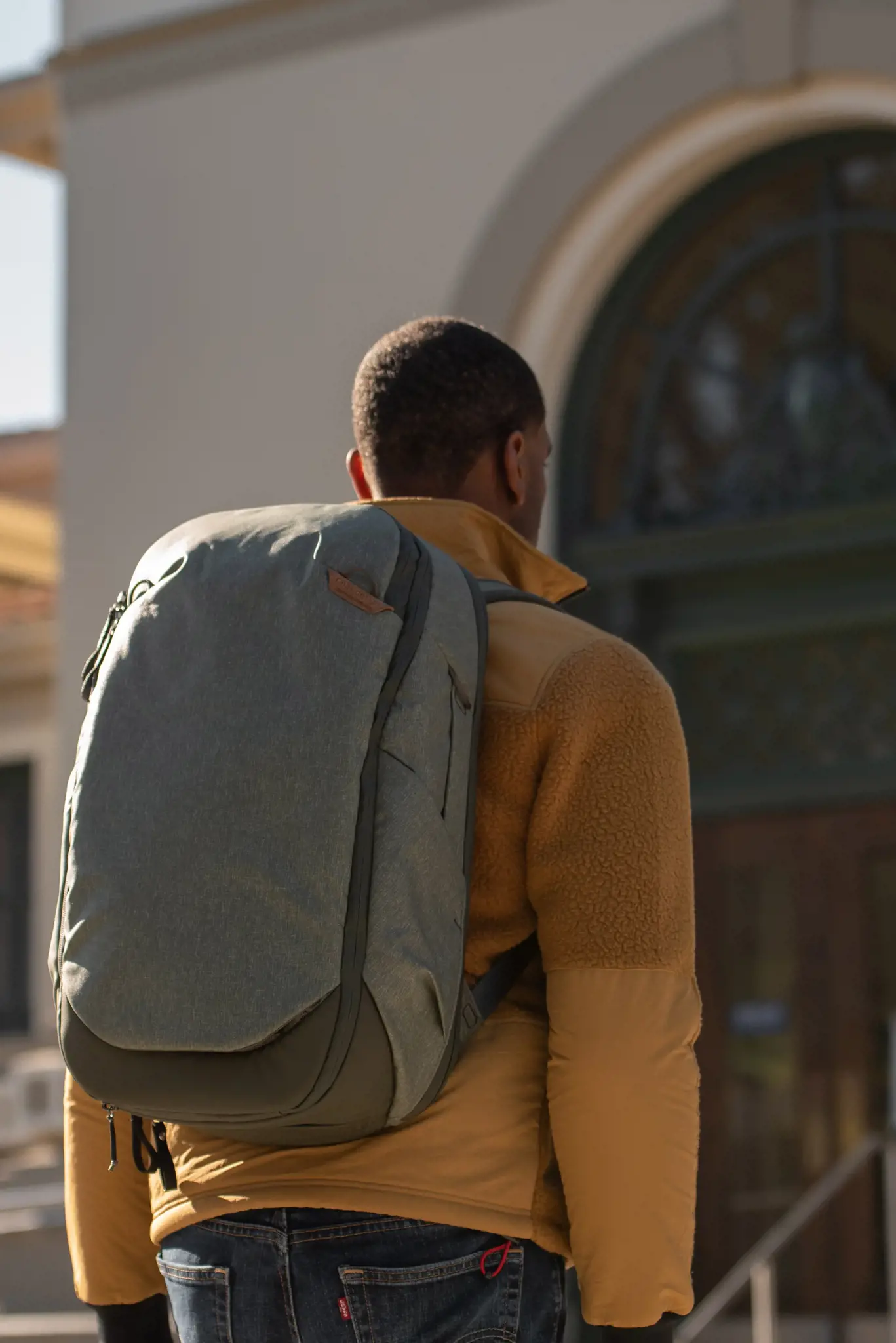 "Peak Design" kelioninė kuprinė 30L, šalavijas