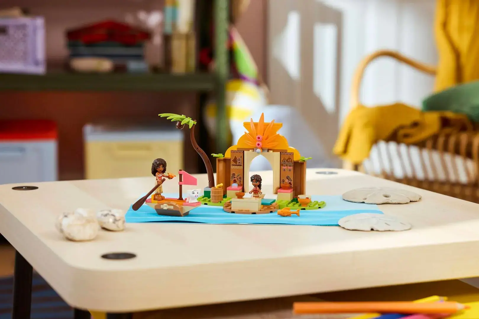 LEGO DISNEY 43282 Village House and Boat