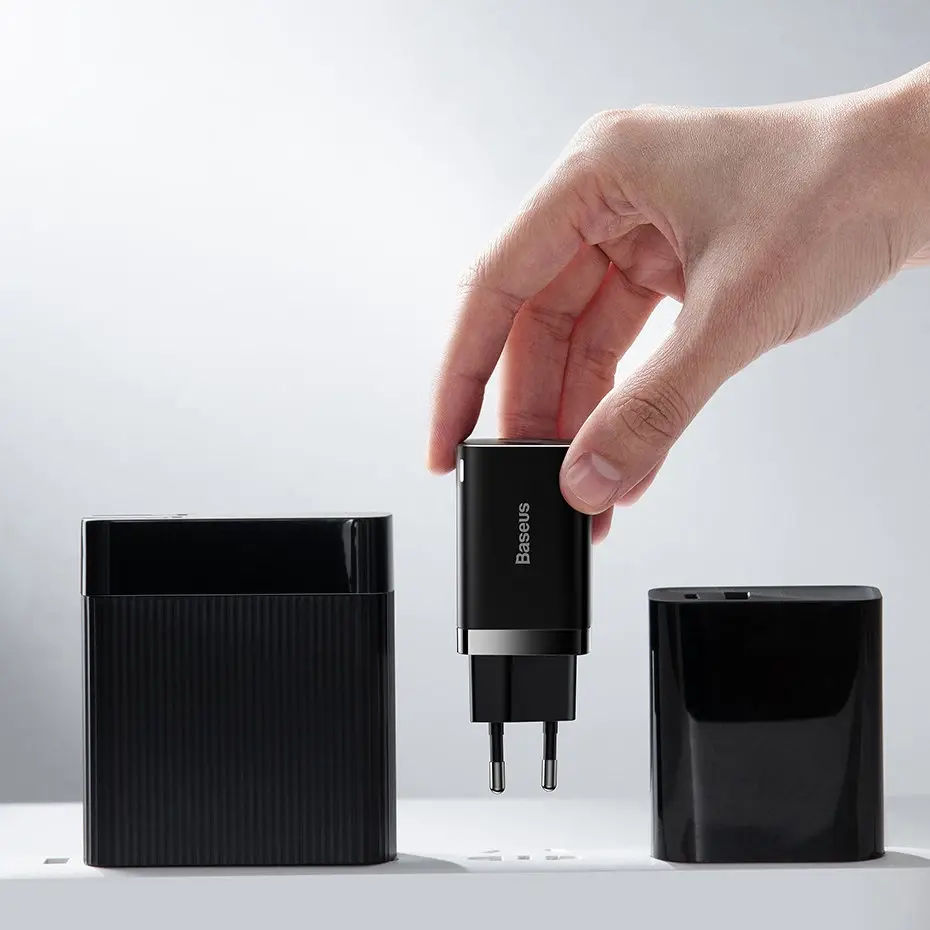 Baseus Super Si Pro Quick Charger USB + USB-C 30W (black)