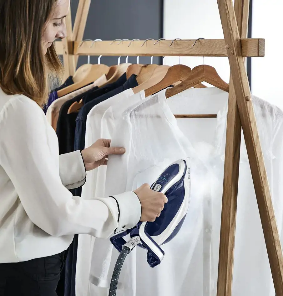 Drabužių garintuvas Tefal GV9812E0