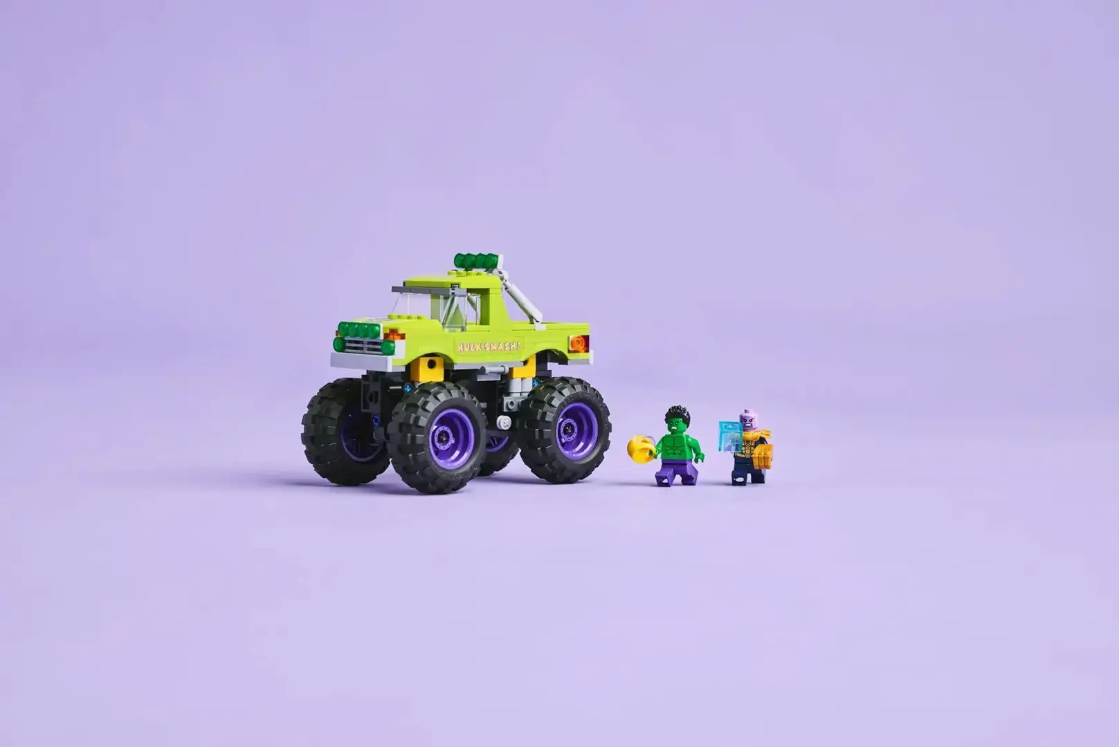 LEGO MARVEL 76312 The Hulk Truck vs. Thanos