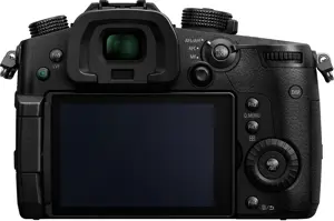 Panasonic Lumix DC-GH5 + 12-60mm LEICA
