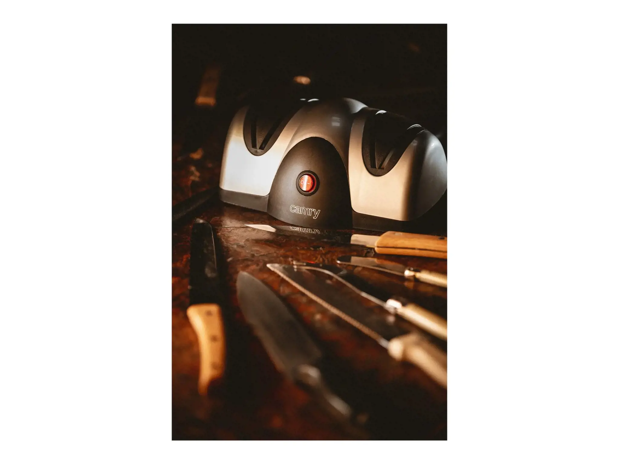 Camry CR 4469 Elektrinis peilių galąstuvas juodas, pilkas