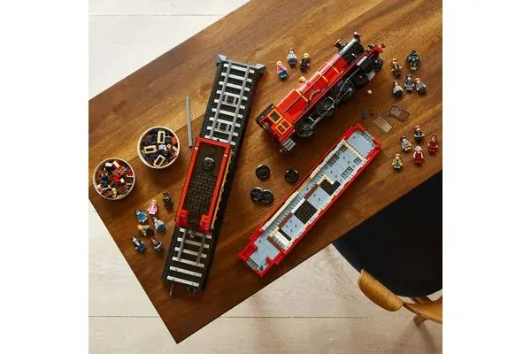 LEGO HARRY POTTER 76405 HOGVARTSO EKSPRESAS - KOLEKCINIS LEIDIMAS