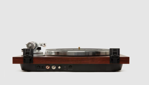 Turntable | MT-109 WTO | Muse Stereo