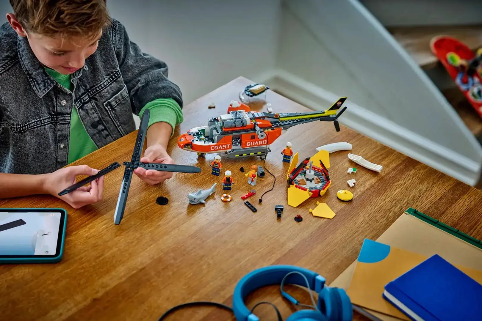 LEGO CITY 60503 Coast Guard Helicopter