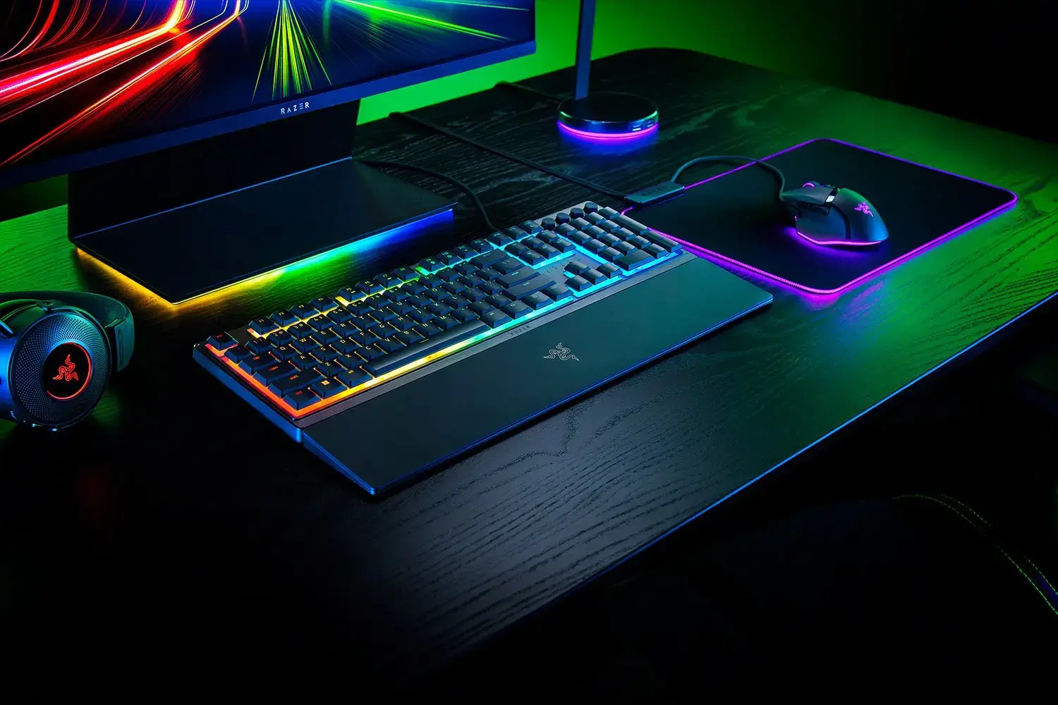 "Razer" žaidimų klaviatūra "Ornata V3" su RGB LED apšvietimu, NORD, laidinė, juoda, "Razer Mecha-Membrane", skaitmeninė klaviatūra