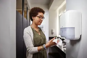 Popieriniai rankšluosčiai  TORK PREMIUM EXTRA SOFT H1, 290016, 2 sl., 21 cm x 100 m, balta sp.