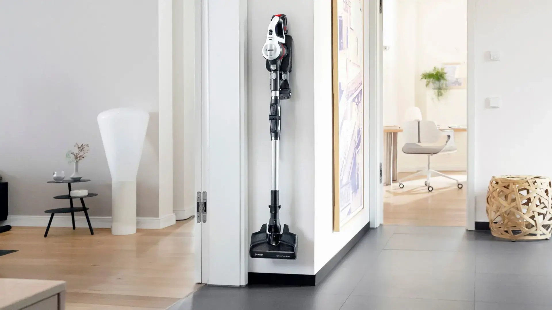 Bosch BSS711W stick vacuum/electric broom Battery Dry Bagless 0.3 L Black, Silver, White
