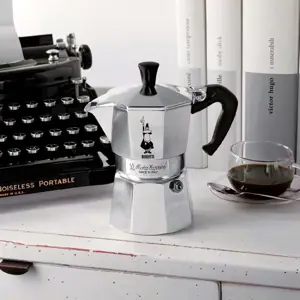 "Bialetti Moka Express" puodas Moka, aliuminis, juodas