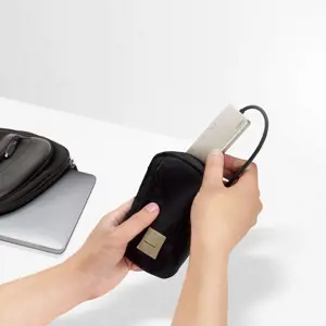 ATEN USB-C daugiaportis mini dokas su maitinimo pralaidumu, laidinis, USB 3.2 Gen 1 (3.1 Gen 1) Type-C, 60 W, juodas, auksinis, SD, SDHC, SDXC, 4K Ultra HD