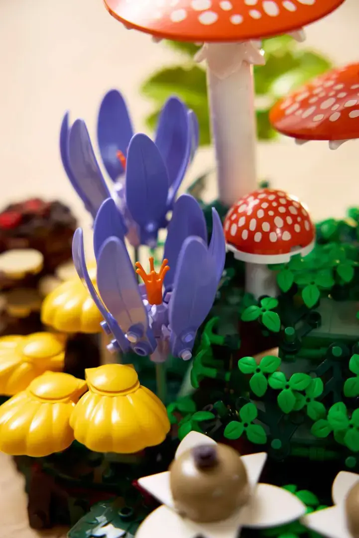 LEGO BOTANICALS 11505 Woodland Mushrooms