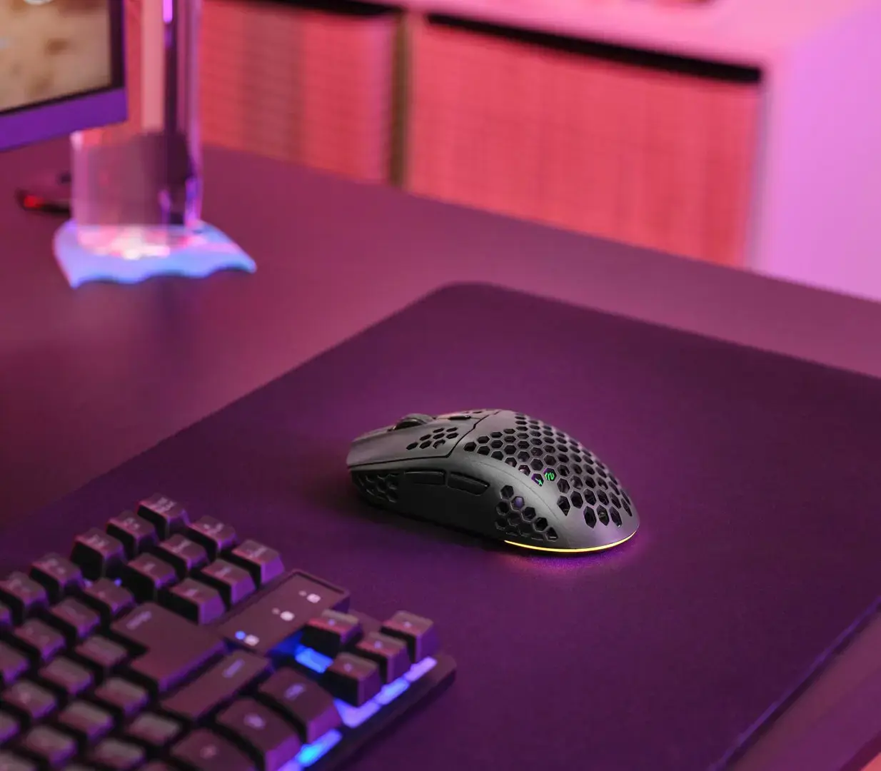 MOUSE USB OPTICAL WRL GXT929/HELOX LIGHTW BLK 25307 TRUST