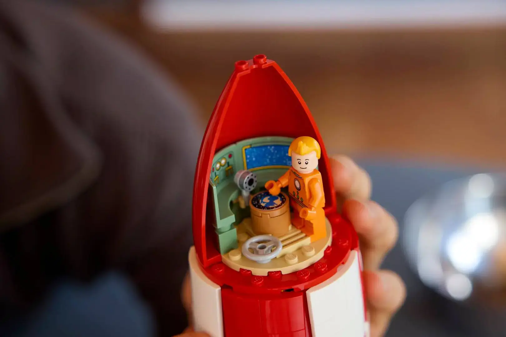 LEGO IDEAS 21367 Tintin Moon Rocket