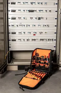 NEO TOOLS electrician's backpack, 31 pcs