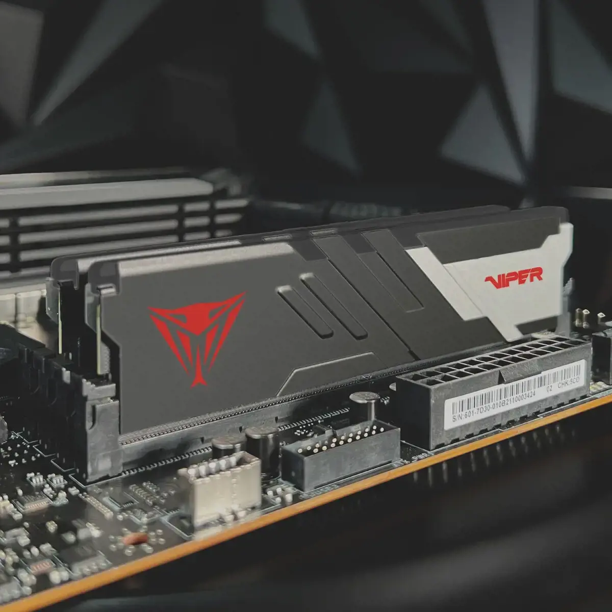 PATRIOT VIPER VENOM DDR5 16GB 2X8GB 5600MHz rinkinys