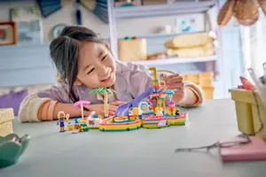 LEGO FRIENDS 42676 Fun Water Park Day