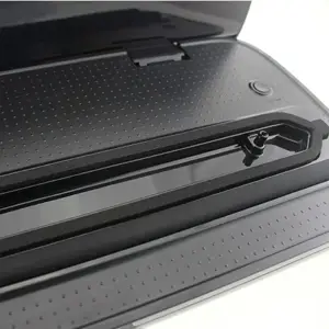 Vakuumatorius Adler CR4470, Balta