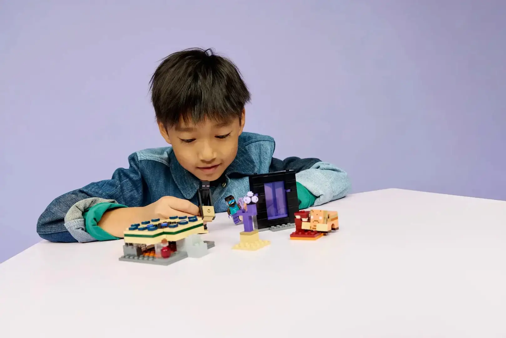 LEGO MINECRAFT 21584 Nether and End Portal Journey