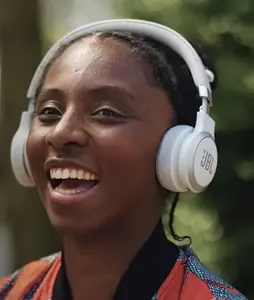 JBL belaidės ausinės "Live 670NC", baltos spalvos