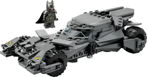 LEGO BATMAN 76331 Batman v Superman Batmobile