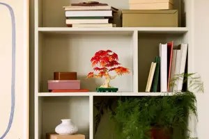 LEGO BOTANICALS 10348 Japanese Red Maple Bonsai Tree