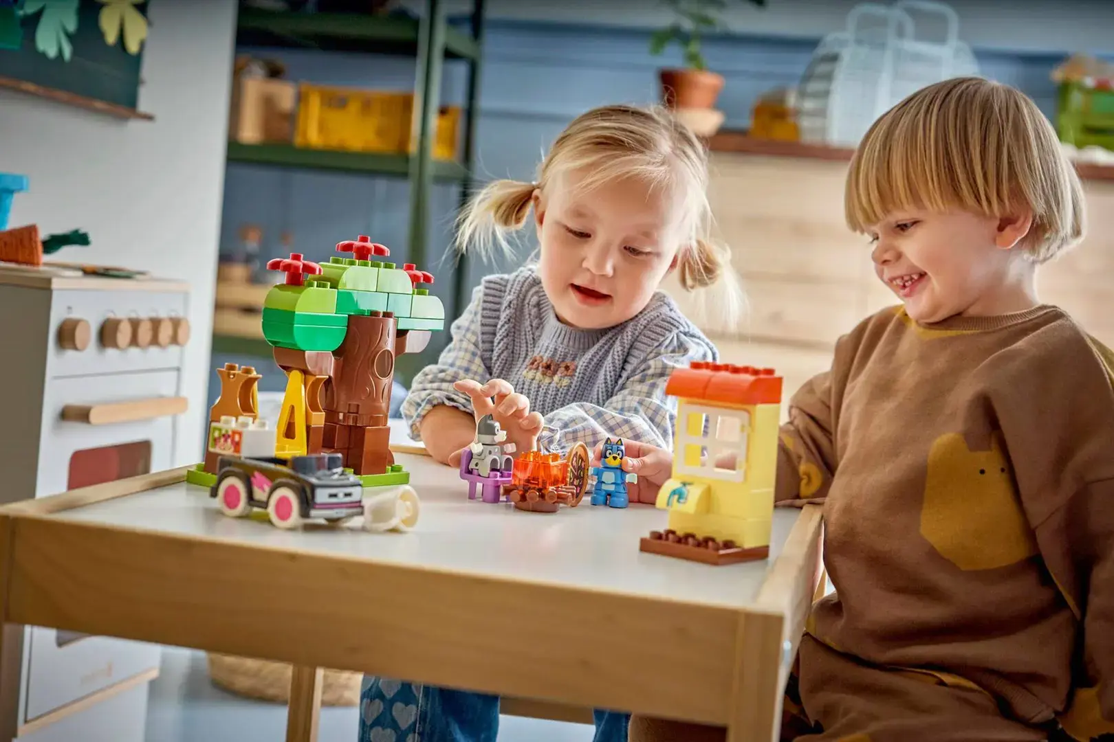 LEGO DUPLO 10469 Pizza Girls with Muffin and Bluey