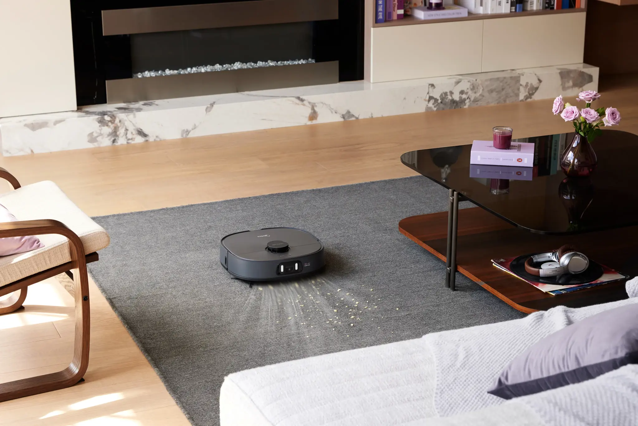 Dulkių siurblys-robotas Midea V15, Juoda