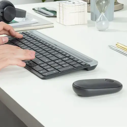 "LOGITECH Slim Wireless Keyboard and Mouse Combo MK470" - GRAPHITE - JAV - INTNL - INTNL