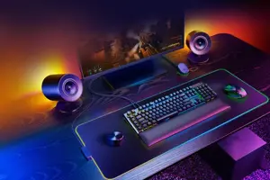 "Razer Nommo V2 Pro" - 2.1 žaidimų garsiakalbiai
