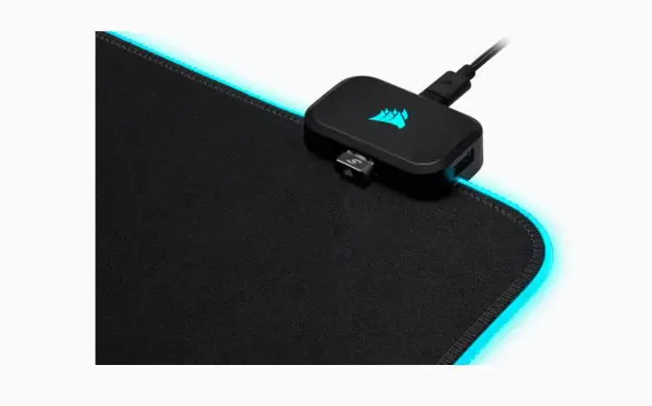 CORSAIR MM700RGB žaidimų pelės kilimėlis - išplėstas-XL