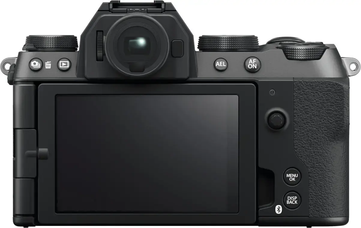 Fujifilm X-S20 + XC 15-45mm Kit