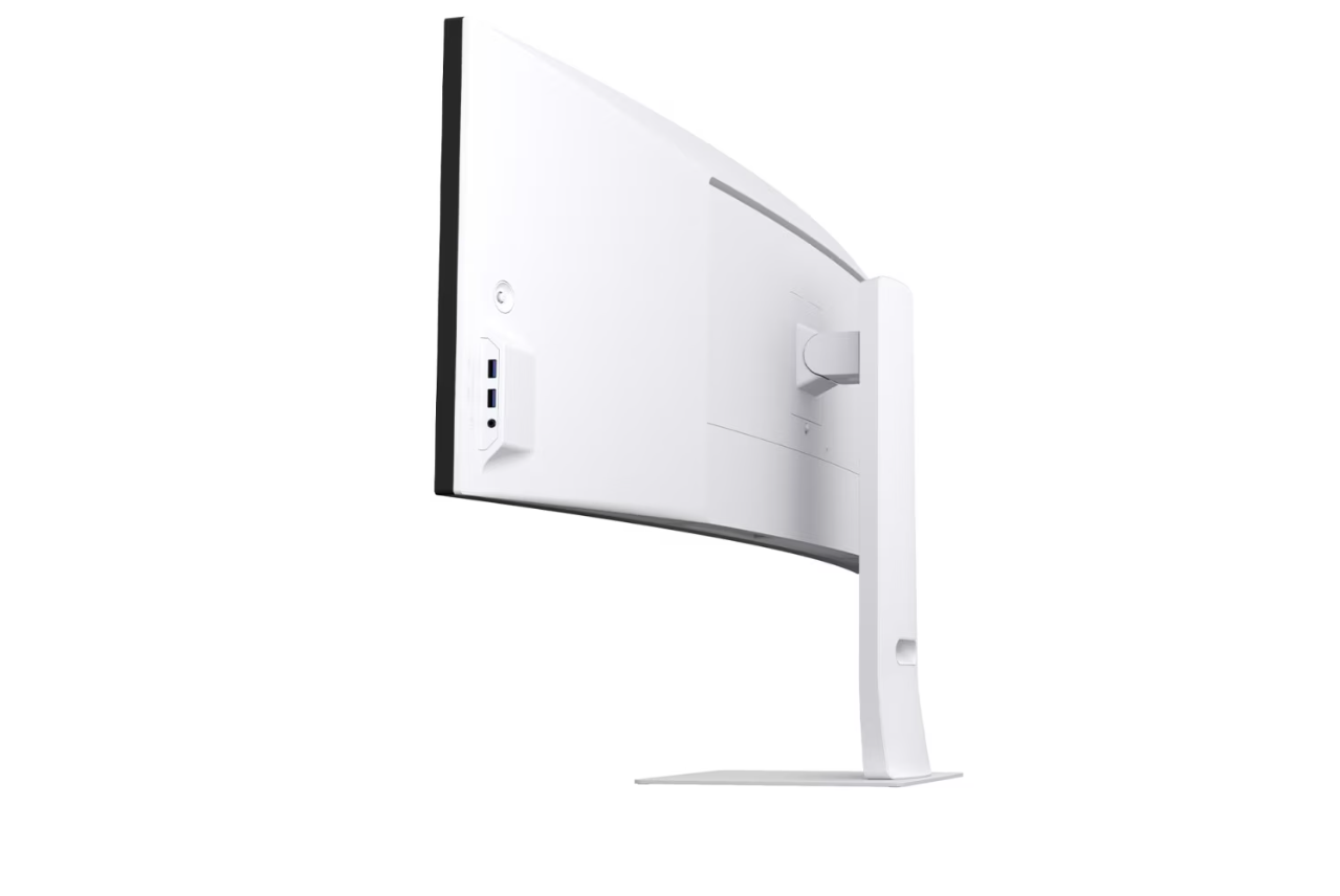 LG 49U950A-W | 49 " | IPS | QHD | 32:9 | 144 Hz | 5 ms | 5120 x 1440 pixels | 400 cd/m² | HDMI ports quantity 2