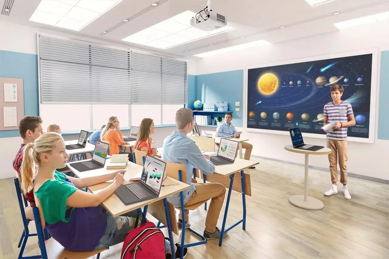 Epson EB-W55 | WXGA (1280x800) | 4000 ANSI lumens | White