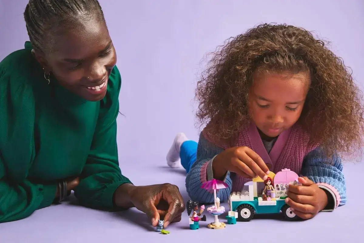 LEGO FRIENDS 42644 Heartlake City Ice Cream Van