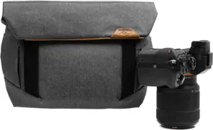 "Peak Design" lauko krepšys V2, medžio anglis