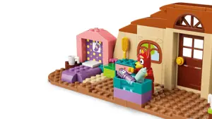 LEGO BLUEY 11221 School with Rusty and Bluey
