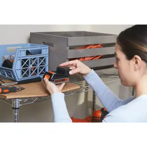 Black & Decker BHFEV182C-QW 18V upright vacuum cleaner