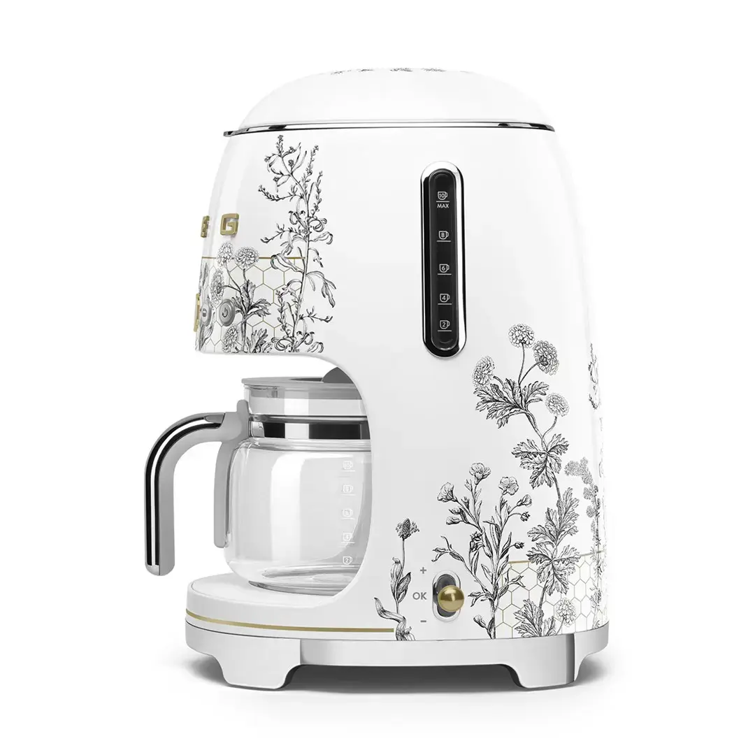 Kavos aparatas SMEG 8017709280550, 1050 W, Fully-auto