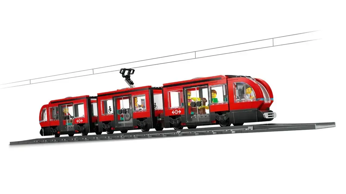 LEGO CITY 60423 Downtown Streetcar and Station